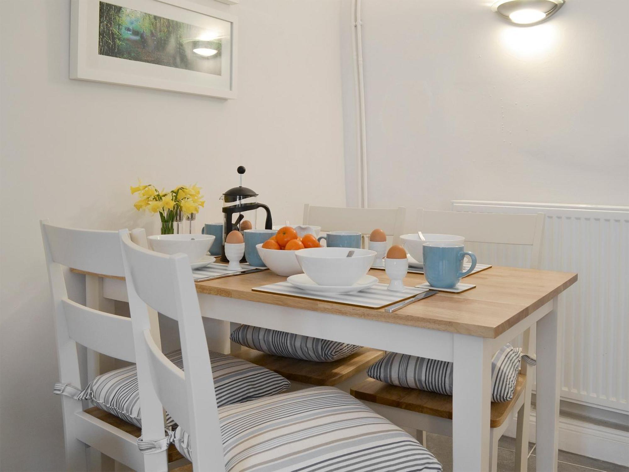 Teal Cottage Инстоу Экстерьер фото